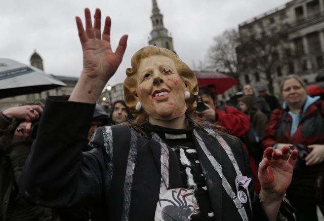 Είτε εν ζωή είτε νεκρή, η Θάτσερ εξάπτει τα πολιτικά πάθη στη Βρετανία